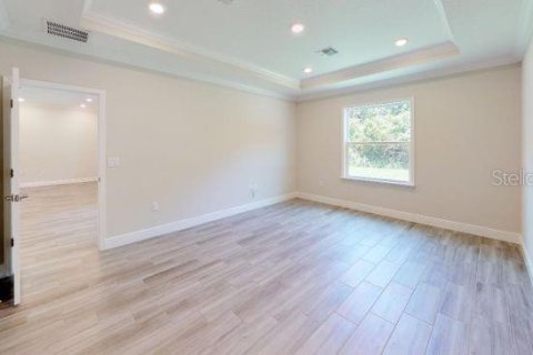 House in Edgewater, Florida 4 bedrooms, 172.43 sq.m. № 1130420 - photo 6