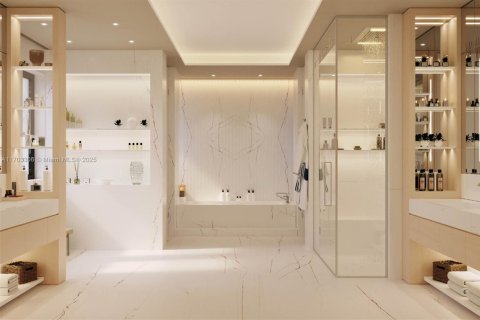 Casa en venta en Miami Beach, Florida, 6 dormitorios, 1158.49 m2 № 1481854 - foto 18