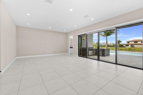 Casa en alquiler en Boca Raton, Florida, 5 dormitorios, 427.81 m2 № 2413040 - foto 5