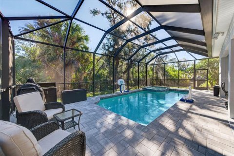 Villa ou maison à vendre à Sarasota, Floride: 5 chambres, 340.12 m2 № 2214178 - photo 2