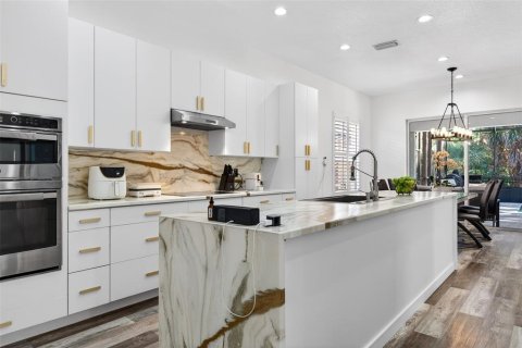 Villa ou maison à vendre à Sarasota, Floride: 5 chambres, 340.12 m2 № 2214178 - photo 22