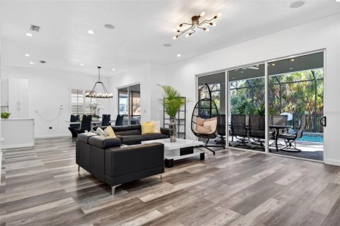 Villa ou maison à vendre à Sarasota, Floride: 5 chambres, 340.12 m2 № 2214178 - photo 16