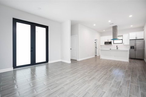 Villa ou maison à vendre à Rotonda, Floride: 4 chambres, 200.67 m2 № 1908213 - photo 5