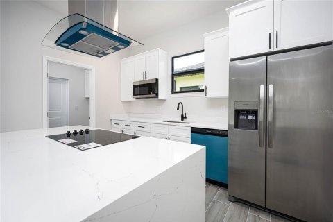 Villa ou maison à vendre à Rotonda, Floride: 4 chambres, 200.67 m2 № 1908213 - photo 17