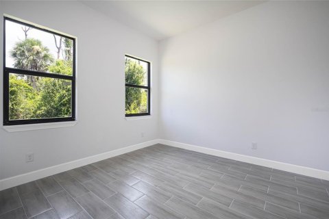 Villa ou maison à vendre à Rotonda, Floride: 4 chambres, 200.67 m2 № 1908213 - photo 9