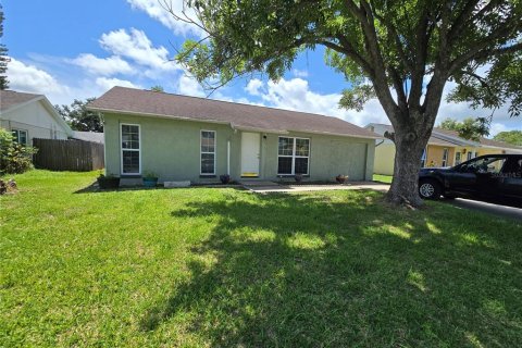Casa en New Port Richey, Florida 3 dormitorios, 117.24 m2 № 2157571