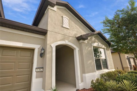 Villa ou maison à vendre à Ocala, Floride: 2 chambres, 158.03 m2 № 2405615 - photo 2