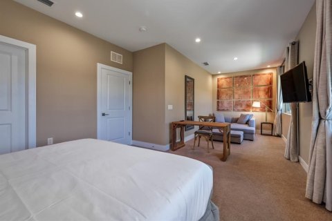 Townhouse in Kissimmee, Florida 3 bedrooms, 203.92 sq.m. № 1555559 - photo 18