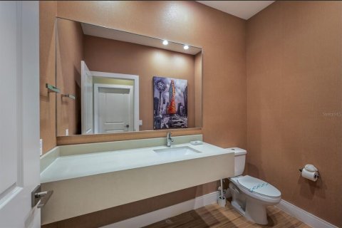 Townhouse in Kissimmee, Florida 3 bedrooms, 203.92 sq.m. № 1555559 - photo 10