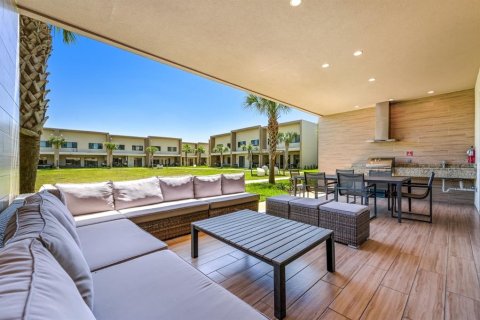 Townhouse in Kissimmee, Florida 3 bedrooms, 203.92 sq.m. № 1555559 - photo 14