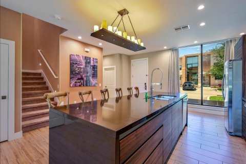 Townhouse in Kissimmee, Florida 3 bedrooms, 203.92 sq.m. № 1555559 - photo 4