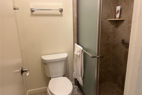 Condo in Sarasota, Florida, 2 bedrooms № 2101847 - photo 13