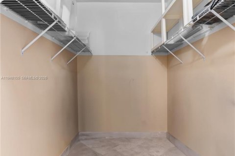 Купить кондоминиум в Майами-Бич, Флорида 2 спальни, 113.15м2, № 2005269 - фото 29