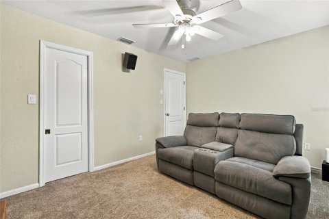 House in Punta Gorda, Florida 3 bedrooms, 186.27 sq.m. № 2396410 - photo 30
