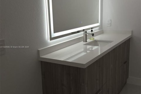 Casa en venta en Pembroke Pines, Florida, 3 dormitorios, 123.56 m2 № 1814536 - foto 12