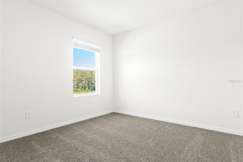 House in Land O' Lakes, Florida 5 bedrooms, 227.89 sq.m. № 2432583 - photo 30
