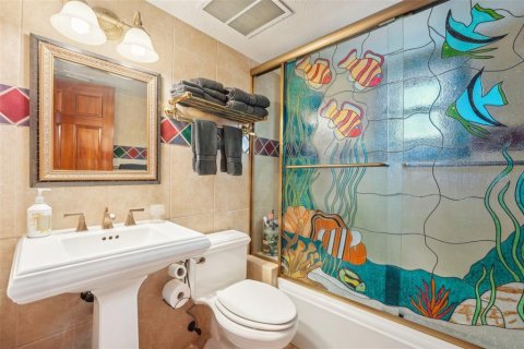 Villa ou maison à vendre à Palm Harbor, Floride: 4 chambres, 303.23 m2 № 1593509 - photo 22