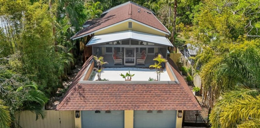 Villa ou maison à Palm Harbor, Floride 4 chambres, 303.23 m2 № 1593509