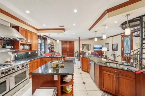 Villa ou maison à vendre à Palm Harbor, Floride: 4 chambres, 303.23 m2 № 1593509 - photo 8