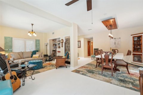 Villa ou maison à vendre à Palm Harbor, Floride: 4 chambres, 303.23 m2 № 1593509 - photo 20