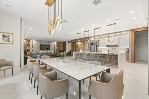 Casa en venta en Winter Garden, Florida, 4 dormitorios, 446.21 m2 № 2233226 - foto 10