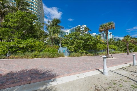 Condominio en venta en Miami Beach, Florida, 2 dormitorios, 94.67 m2 № 1698186 - foto 30