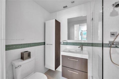Condominio en venta en Miami Beach, Florida, 2 dormitorios, 94.67 m2 № 1698186 - foto 18
