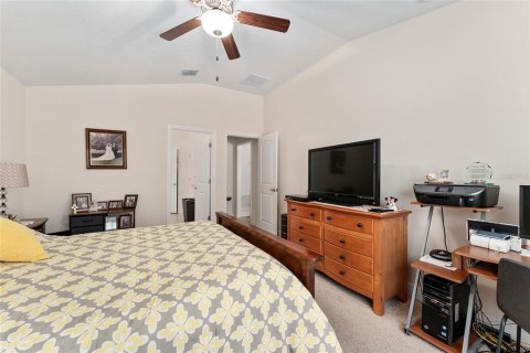 House in Fruitland Park, Florida 3 bedrooms, 140.93 sq.m. № 1657704 - photo 26