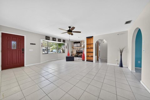 Villa ou maison à vendre à Port St. Lucie, Floride: 2 chambres, 143.72 m2 № 2265782 - photo 9