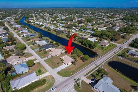 Villa ou maison à vendre à Port St. Lucie, Floride: 2 chambres, 143.72 m2 № 2265782 - photo 29