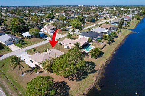 Villa ou maison à vendre à Port St. Lucie, Floride: 2 chambres, 143.72 m2 № 2265782 - photo 27