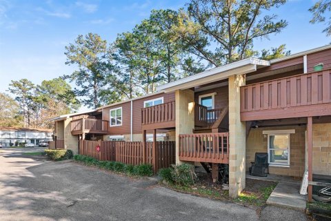 Condominio en venta en Gainesville, Florida, 2 dormitorios, 83.61 m2 № 1510792 - foto 1