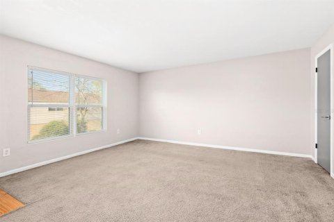 Condominio en venta en Gainesville, Florida, 2 dormitorios, 83.61 m2 № 1510792 - foto 7