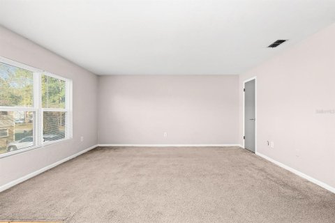 Condominio en venta en Gainesville, Florida, 2 dormitorios, 83.61 m2 № 1510792 - foto 3