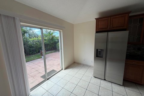 Villa ou maison à louer à Boynton Beach, Floride: 3 chambres, 128.76 m2 № 2254537 - photo 30
