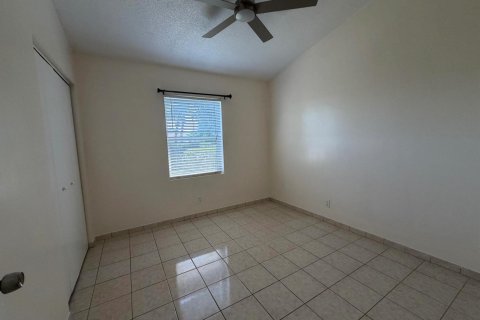 Villa ou maison à louer à Boynton Beach, Floride: 3 chambres, 128.76 m2 № 2254537 - photo 23