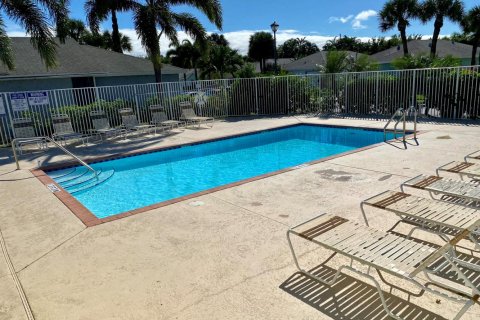 Villa ou maison à louer à Boynton Beach, Floride: 3 chambres, 128.76 m2 № 2254537 - photo 17