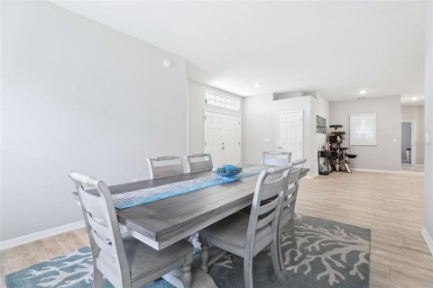 Casa en venta en Mulberry, Florida, 5 dormitorios, 235.04 m2 № 1757914 - foto 8