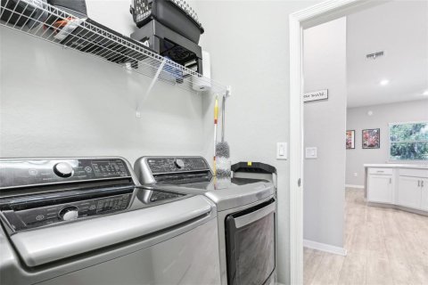 Casa en venta en Mulberry, Florida, 5 dormitorios, 235.04 m2 № 1757914 - foto 26