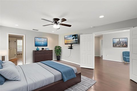 Casa en venta en Orlando, Florida, 5 dormitorios, 331.29 m2 № 1900336 - foto 26