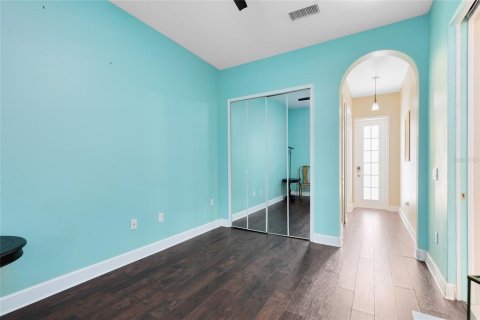 Casa en venta en Orlando, Florida, 5 dormitorios, 331.29 m2 № 1900336 - foto 20