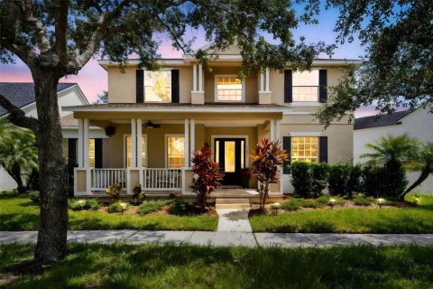 Casa en venta en Orlando, Florida, 5 dormitorios, 331.29 m2 № 1900336 - foto 2