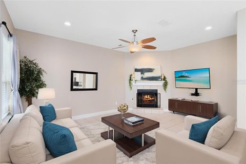 Casa en venta en Orlando, Florida, 5 dormitorios, 331.29 m2 № 1900336 - foto 16
