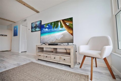 Copropriété à louer à South Pasadena, Floride: 1 chambre, 71.07 m2 № 1826472 - photo 4