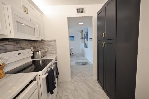 Copropriété à louer à South Pasadena, Floride: 1 chambre, 71.07 m2 № 1826472 - photo 10