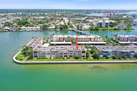 Copropriété à louer à South Pasadena, Floride: 1 chambre, 71.07 m2 № 1826472 - photo 18