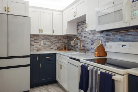 Copropriété à louer à South Pasadena, Floride: 1 chambre, 71.07 m2 № 1826472 - photo 9