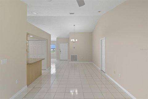 House in Lake Placid, Florida 3 bedrooms, 198.25 sq.m. № 1902403 - photo 18