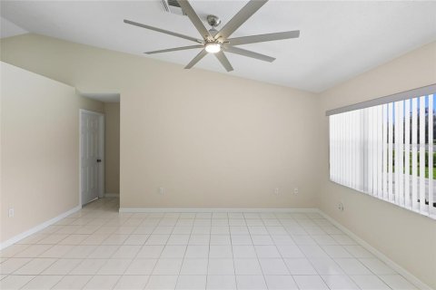 House in Lake Placid, Florida 3 bedrooms, 198.25 sq.m. № 1902403 - photo 8