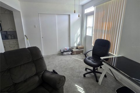 Condo in Clearwater, Florida, 2 bedrooms № 2122819 - photo 10